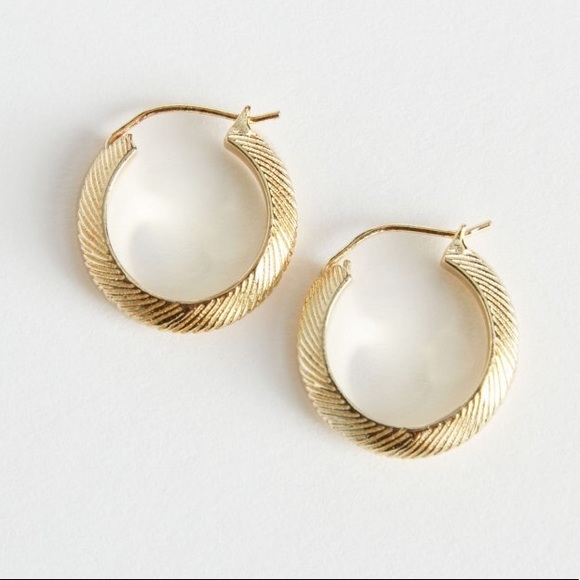 & Other Stories Jewelry - NWT & Other Stories Scored Mini Hoop Earrings
